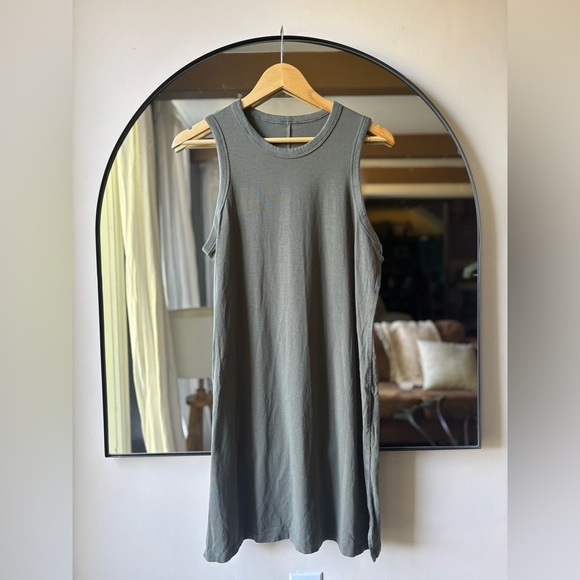 LULULEMON | cotton blend dress in dusty sage| size 6-8 - Picture 2 of 5